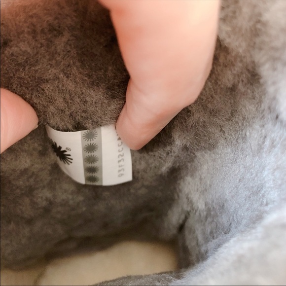 UGG Constantine boots - Picture 4 of 8